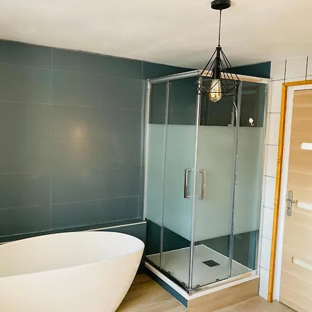 Grande Maison De Villa Montsecret-Clairefougere