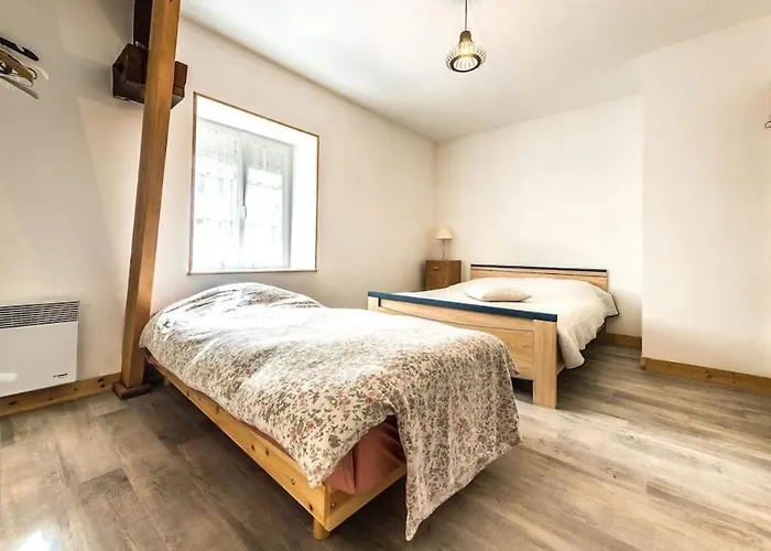 Villa Grande Maison De *